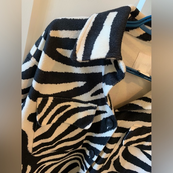 Zebra jacket oversize NWOT - Picture 2 of 3